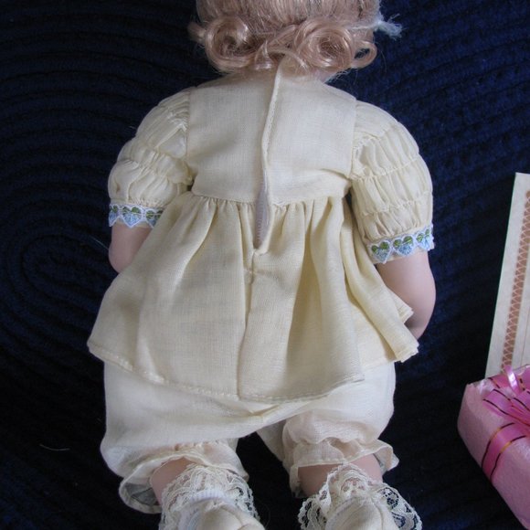 Sleeping Suzy Birthday Doll - Picture 6 of 6